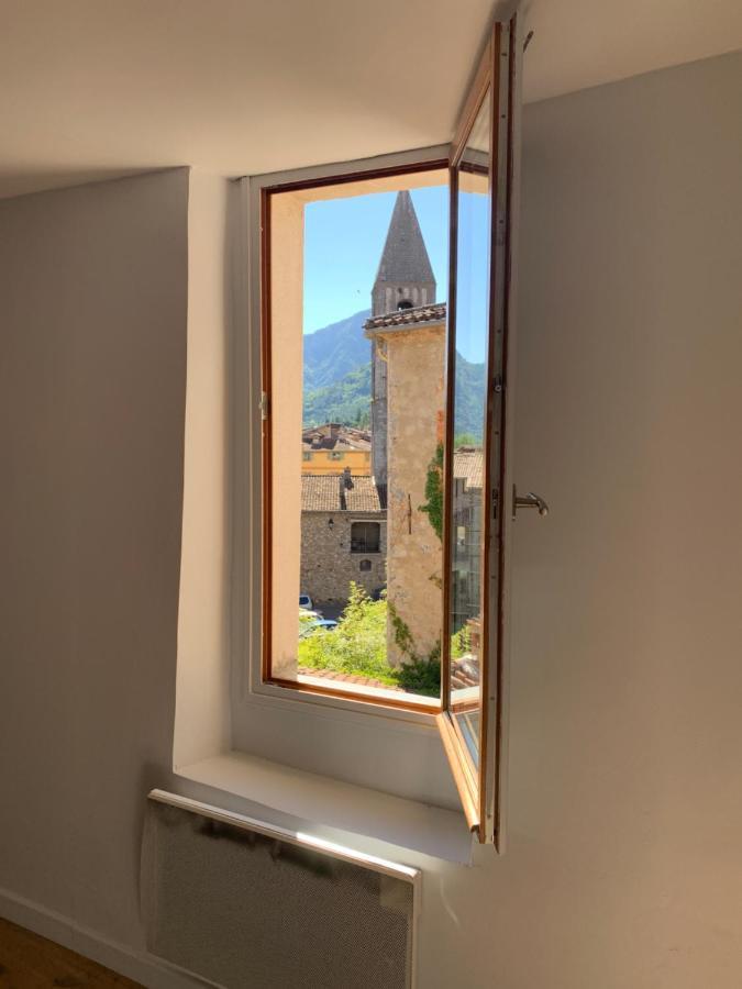 Le Grenier Apartamento Sospel Exterior foto